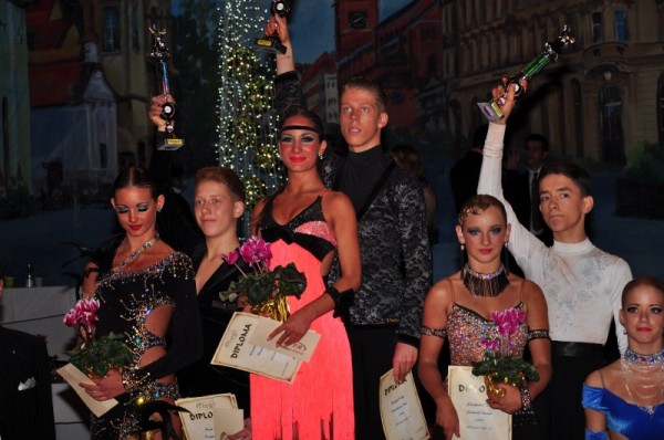 Urška Bencak in Nino Kleindienst premagala vso svetovno elito